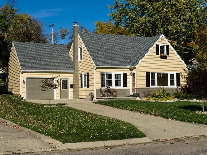 Mastic Siding & Replacement Windows